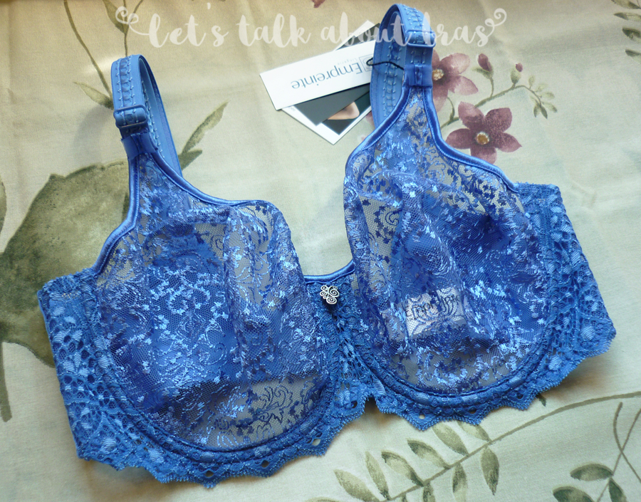 Tops and Bottoms - Empreinte. New exciting colour for Cassiopee